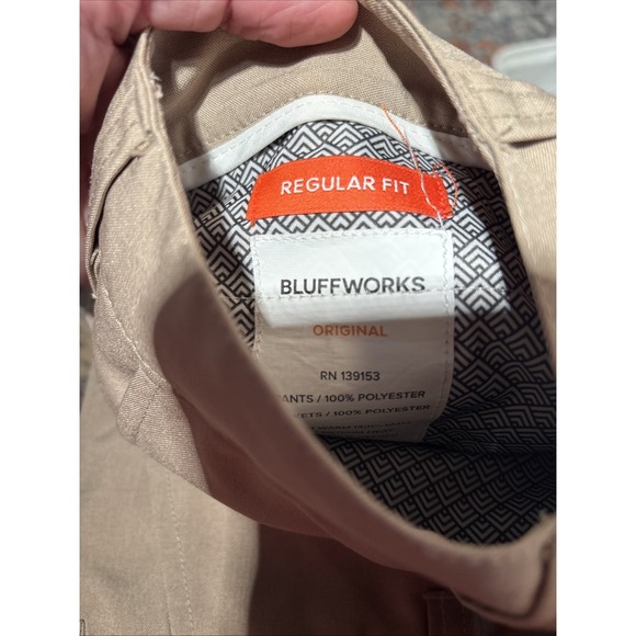 Bluffworks Original Pants Mens Size 38x32 Khaki Tan Relaxed Fit Travel Golf - Picture 15 of 15